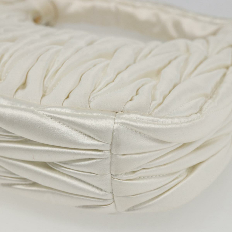 【日本直送】Miu Miu Matelasse 手提包，緞面材質，兩用，白色金色，正品，貨號 158666SAM-17