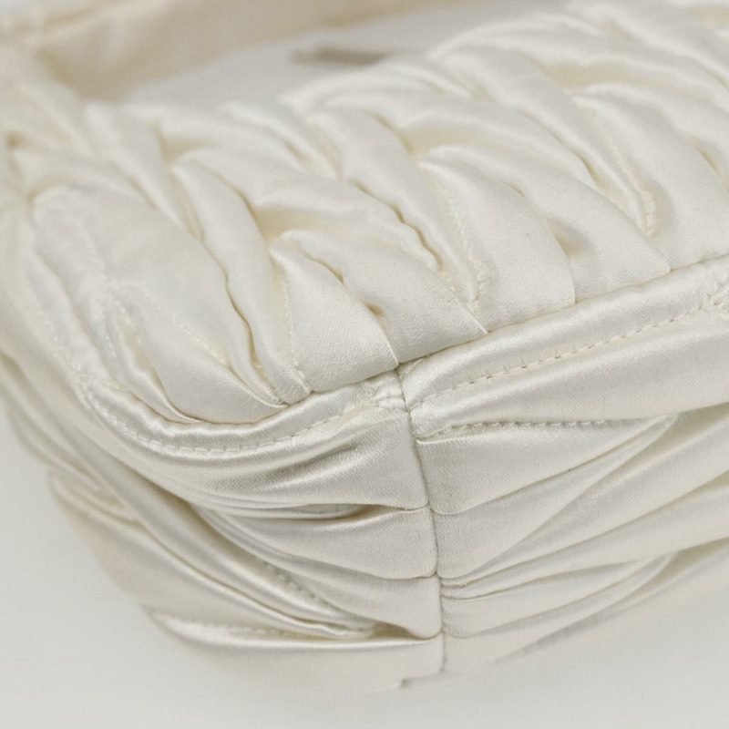 【日本直送】Miu Miu Matelasse 手提包，緞面材質，兩用，白色金色，正品，貨號 158666SAM-18