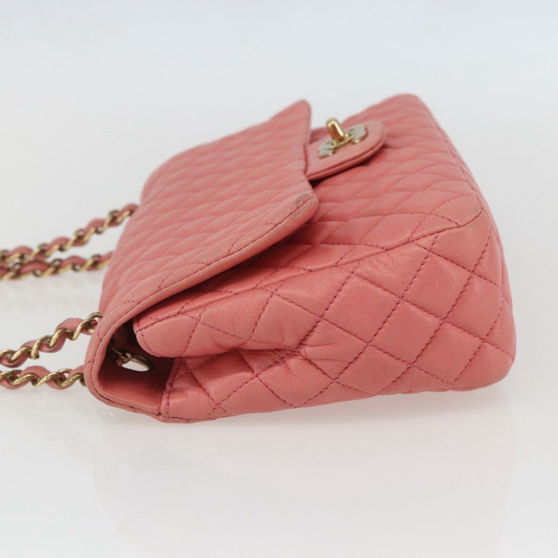【日本直送】香奈兒 Matelasse 25 鏈條肩背包，羊皮材質，粉紅金色雙C標誌，正品編號 158928SAV-2