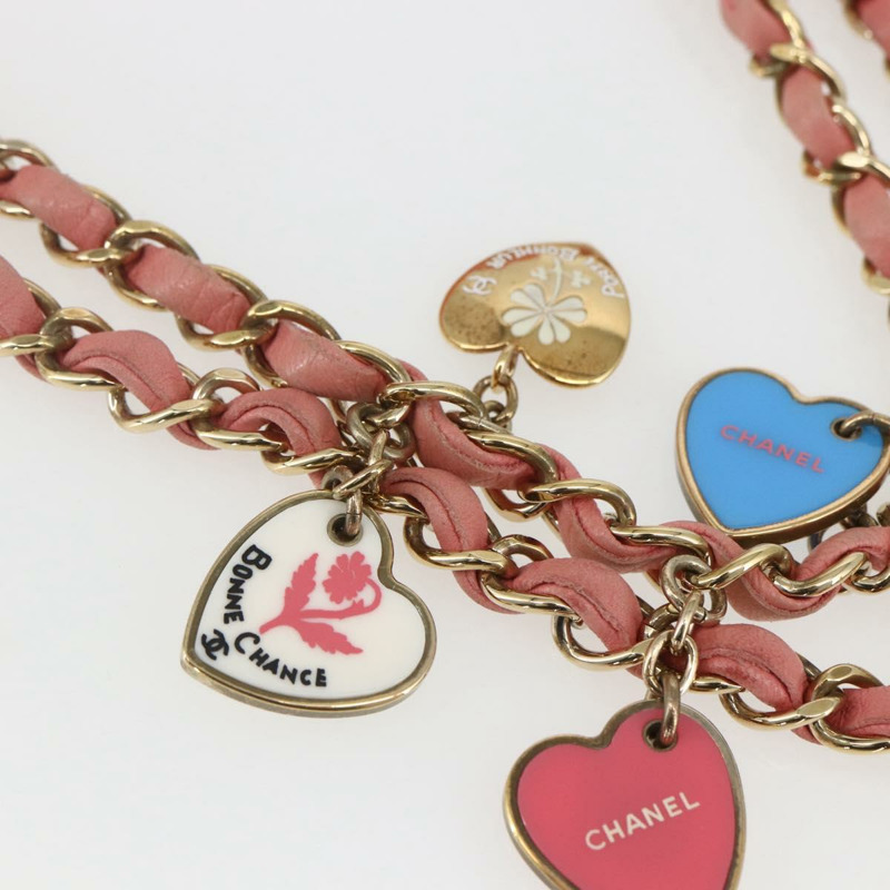 【日本直送】香奈兒 Matelasse 25 鏈條肩背包，羊皮材質，粉紅金色雙C標誌，正品編號 158928SAV-17