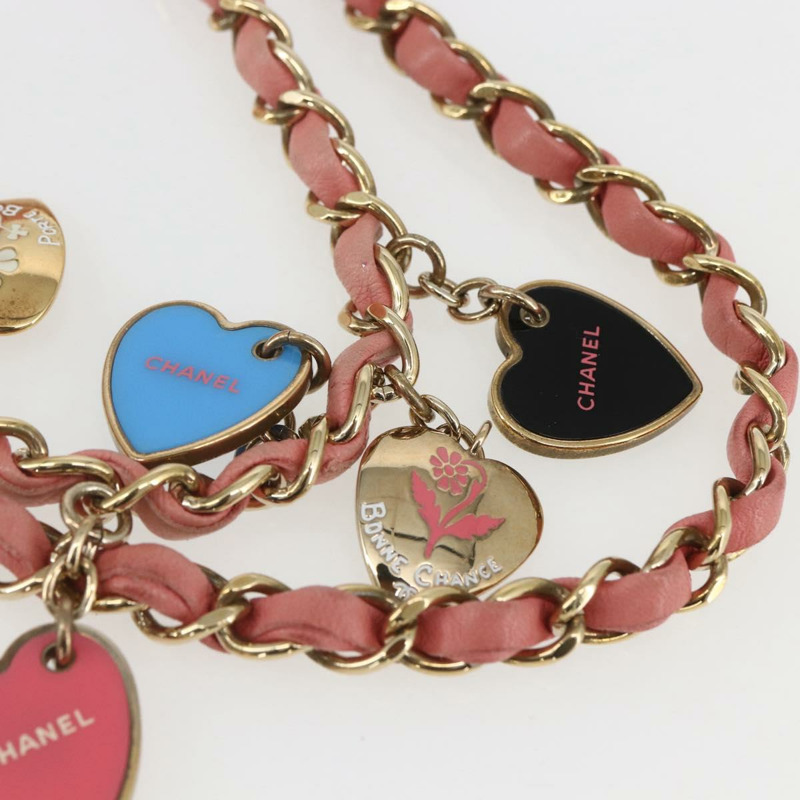 【日本直送】香奈兒 Matelasse 25 鏈條肩背包，羊皮材質，粉紅金色雙C標誌，正品編號 158928SAV-18