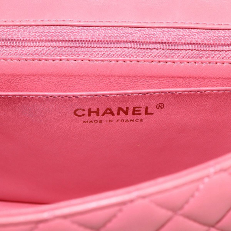 【日本直送】香奈兒 Matelasse 25 鏈條肩背包，羊皮材質，粉紅金色雙C標誌，正品編號 158928SAV-19