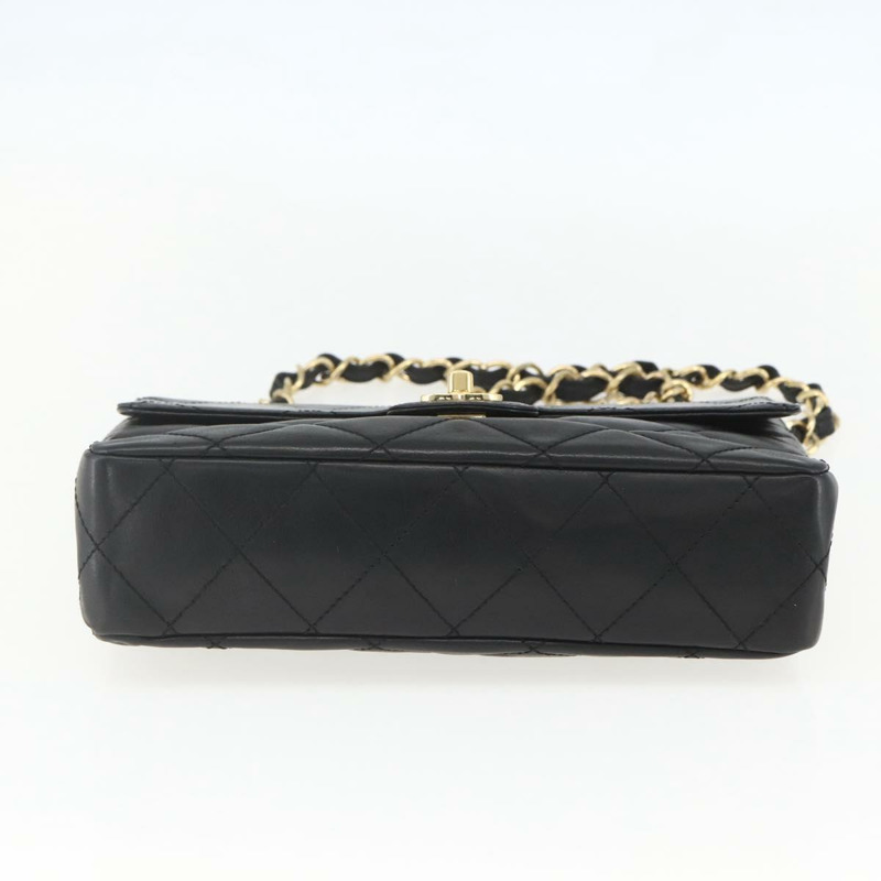 【日本直送】香奈兒 Matelasse 25 鏈條肩背包，羊皮材質，黑色，金色雙C標誌，正品編號 158905SAM-4