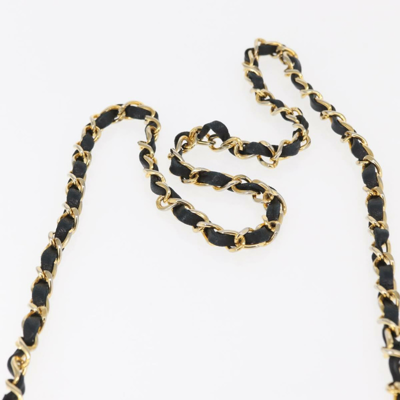 【日本直送】香奈兒 (CHANEL) 絎縫鏈條肩背包，羊皮材質，黑色，金色雙C標誌，正品編號 158097SAV-13