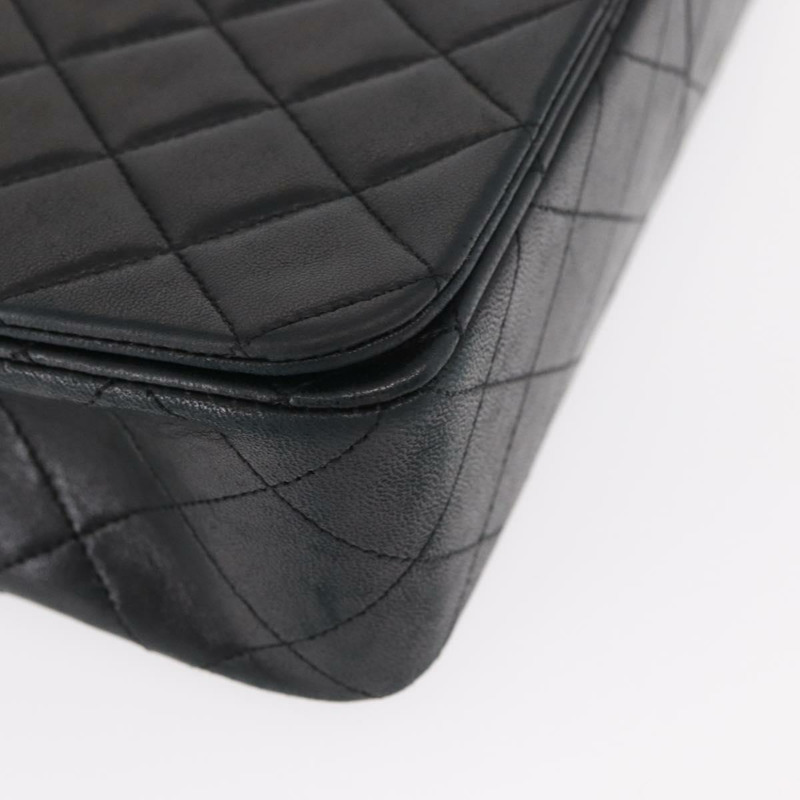 【日本直送】香奈兒 (CHANEL) 絎縫鏈條肩背包，羊皮材質，黑色，金色雙C標誌，正品編號 158097SAV-14