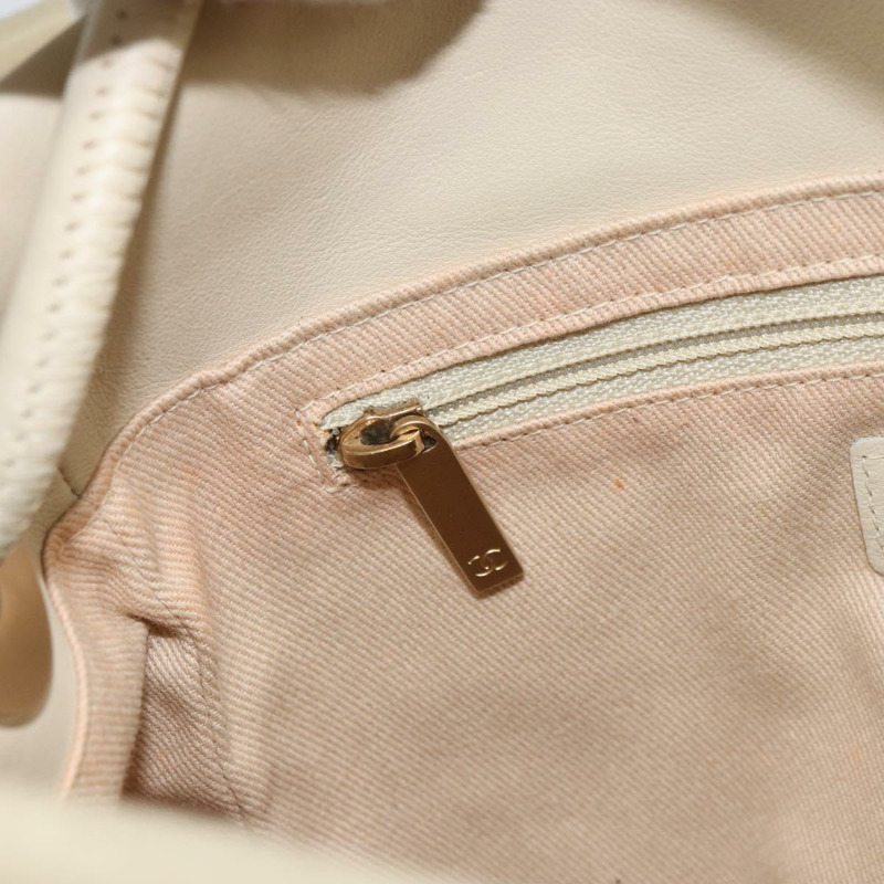 【日本直送】香奈兒山茶花手提包，米色皮革，金色雙C標誌，正品編號bs31794A-19