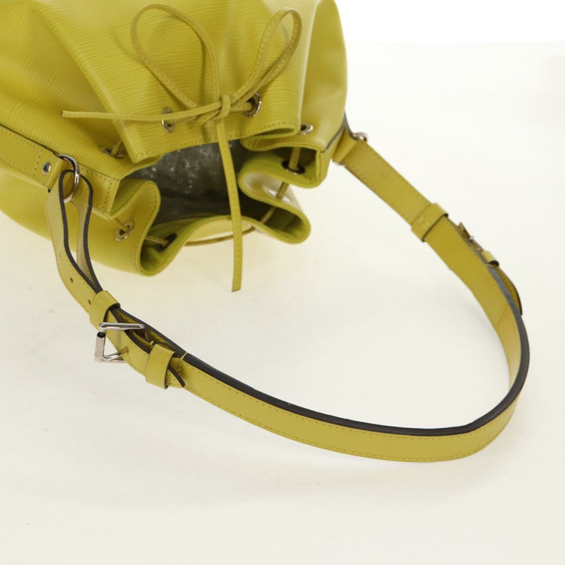 【日本直送】路易威登 Epi Petit Noe 肩背包 開心果綠 LV 正品 157915V-8