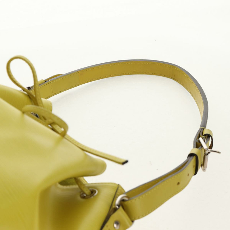 【日本直送】路易威登 Epi Petit Noe 肩背包 開心果綠 LV 正品 157915V-13