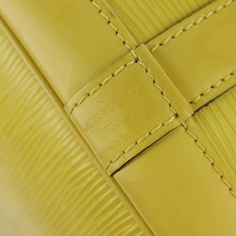 【日本直送】路易威登 Epi Petit Noe 肩背包 開心果綠 LV 正品 157915V-18