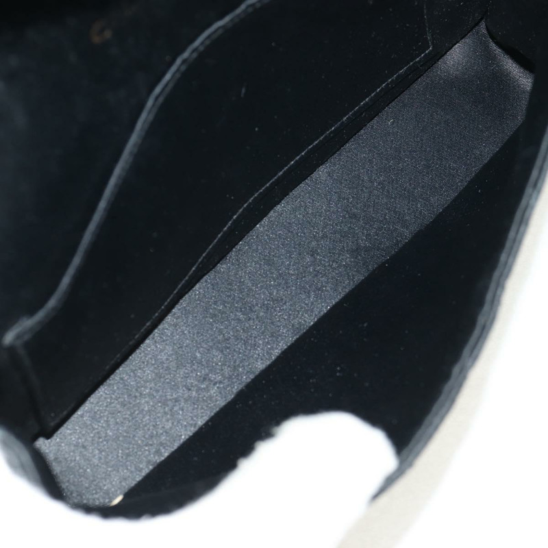 【日本直送】香奈兒 (CHANEL) 菱格紋鏈條肩背包，緞面黑色，金色雙C標誌，貨號 158093V-9