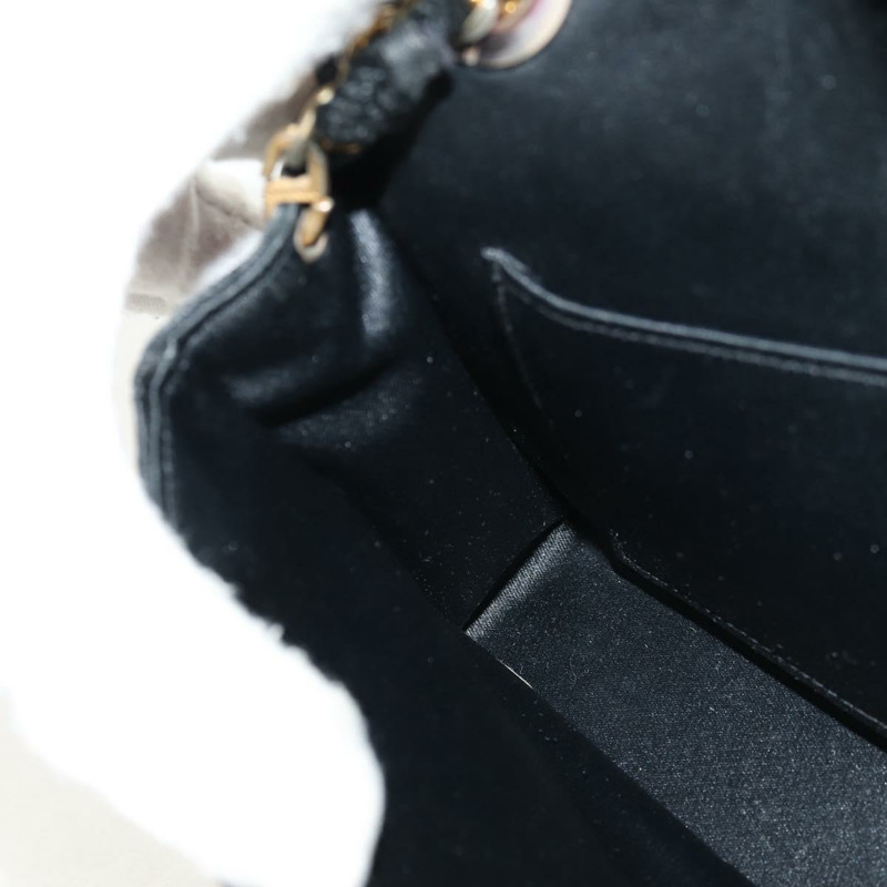 【日本直送】香奈兒 (CHANEL) 菱格紋鏈條肩背包，緞面黑色，金色雙C標誌，貨號 158093V-24