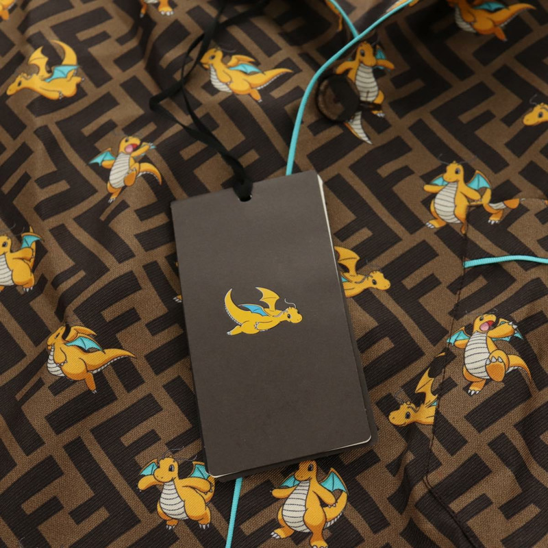 【日本直送】FENDI Zucca帆布寶可夢聯名睡衣套裝外套棕色正品 157968SM-12