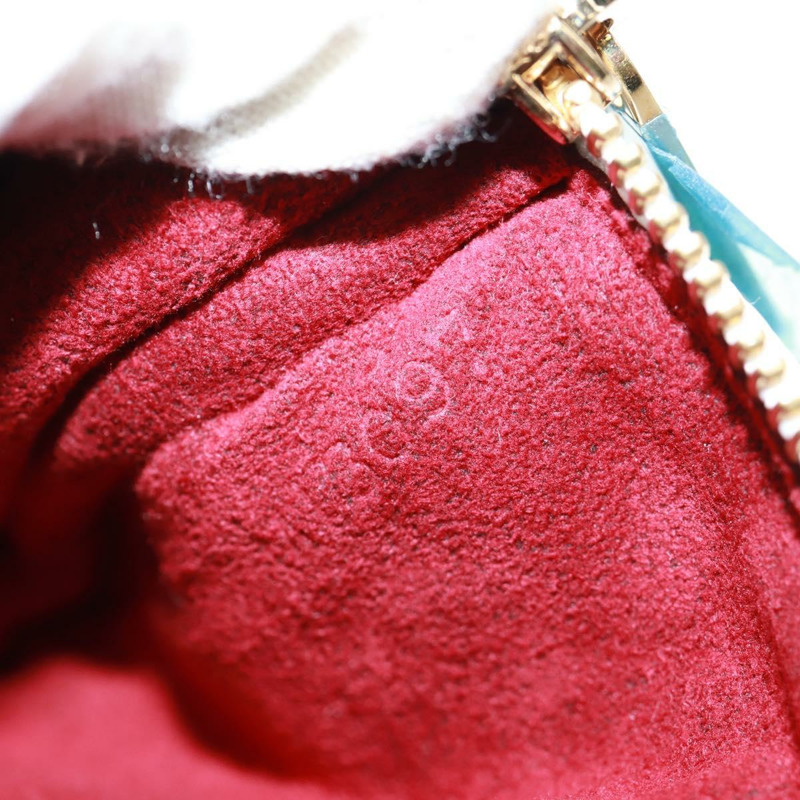 【日本直送】路易威登 Monogram Multicolor Pochette MM 手拿包 白色 M60028 LV Auth 159454V-10