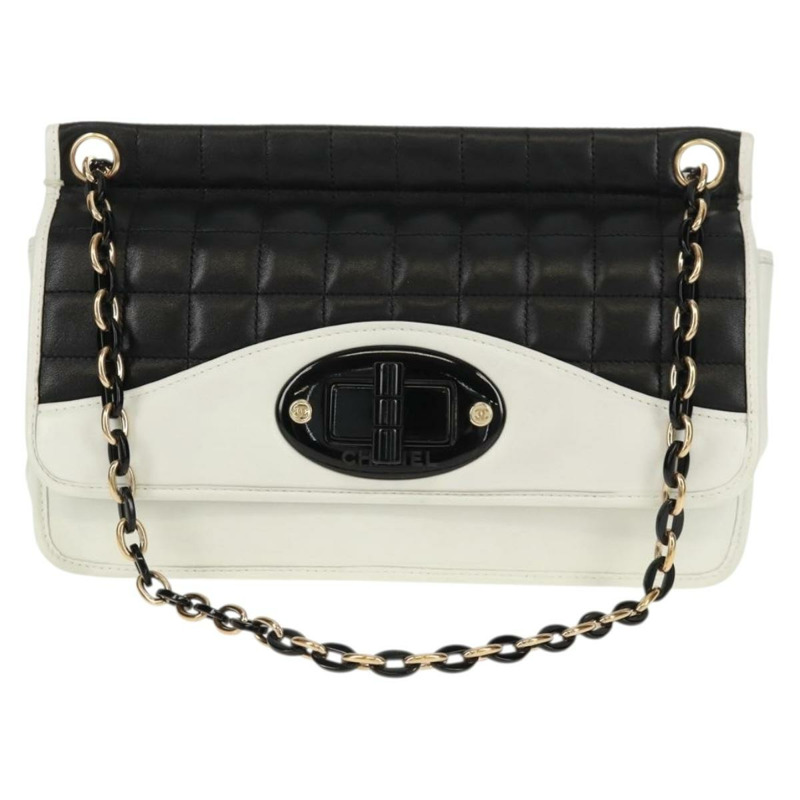【日本直送】香奈兒 Choco Bar 鏈條肩背包，羊皮材質，黑色/白色，CC 標誌，正品編號 159582V-12