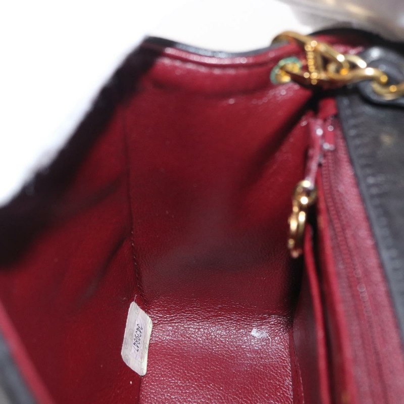 【日本直送】香奈兒 (CHANEL) 絎縫鏈條單肩包，羊皮材質，金色/黑色，CC標誌，正品編號 158863SAV-23