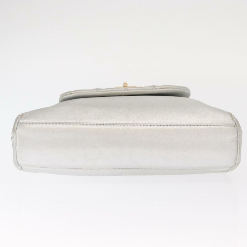 【日本直送】香奈兒 2.55 絎縫鏈條肩背包 小牛皮 銀色 金色 CC 標誌 正品 159583-4