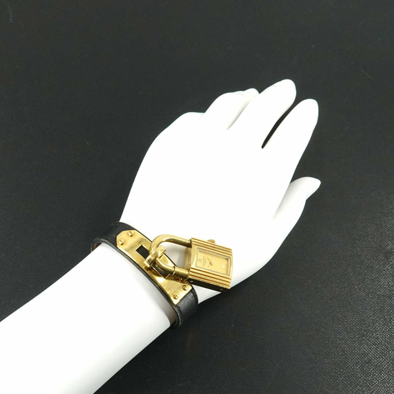 愛馬仕 Kelly 女士腕錶，金色和黑色石英錶盤，帶 Cadena 錶帶-2