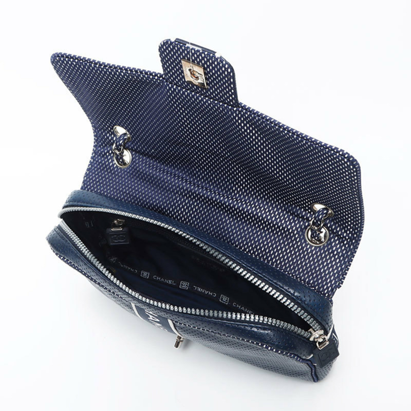 香奈兒 2004 年運動系列鏈條旋扣肩背包，海軍藍，WS11677-12