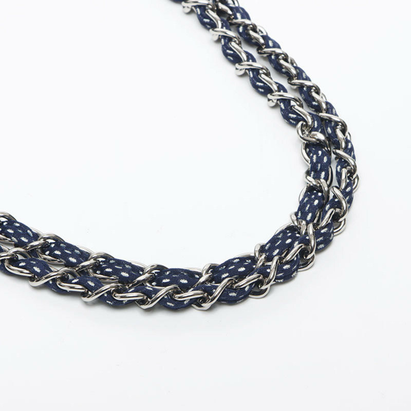 香奈兒 2004 年運動系列鏈條旋扣肩背包，海軍藍，WS11677-13