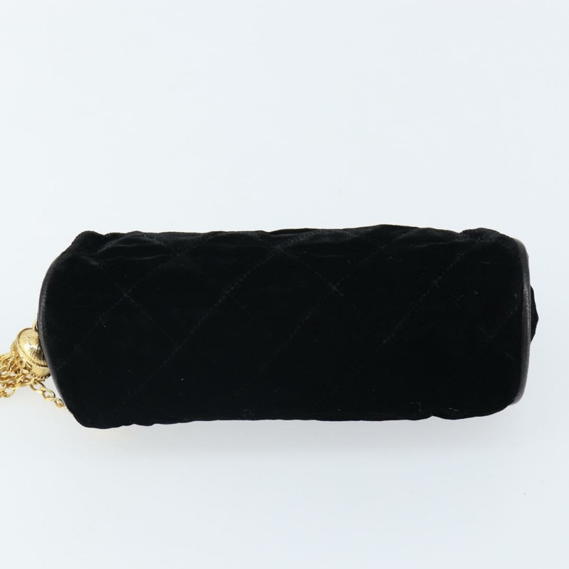 【日本直送】香奈兒 (CHANEL) Matelasse 絨面手拿包 黑色 金色 CC 標誌 Auth 161194V-5