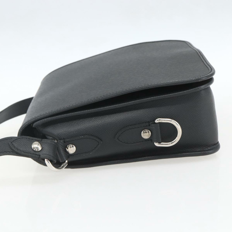 【日本直送】路易威登 Taiga Andrei 單肩包 Ardoise M32482 LV 正品 am10185V-2