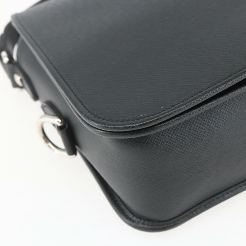 【日本直送】路易威登 Taiga Andrei 單肩包 Ardoise M32482 LV 正品 am10185V-13