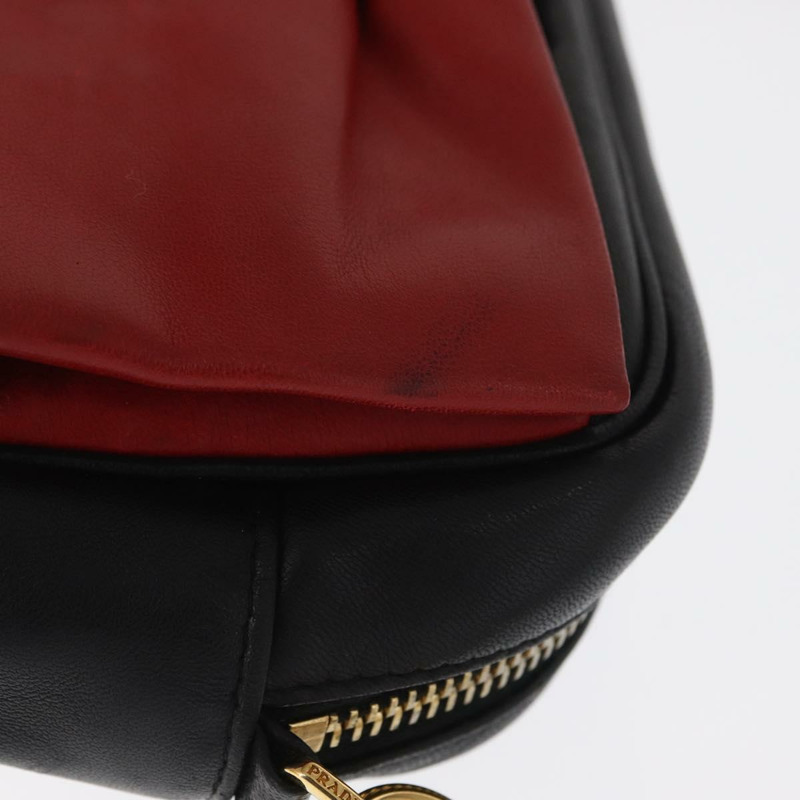 【日本直送】PRADA 黑色金色皮革肩背包，正品 161530V-3
