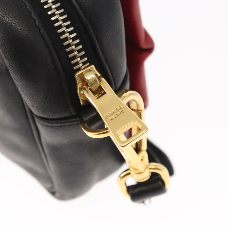 【日本直送】PRADA 黑色金色皮革肩背包，正品 161530V-8