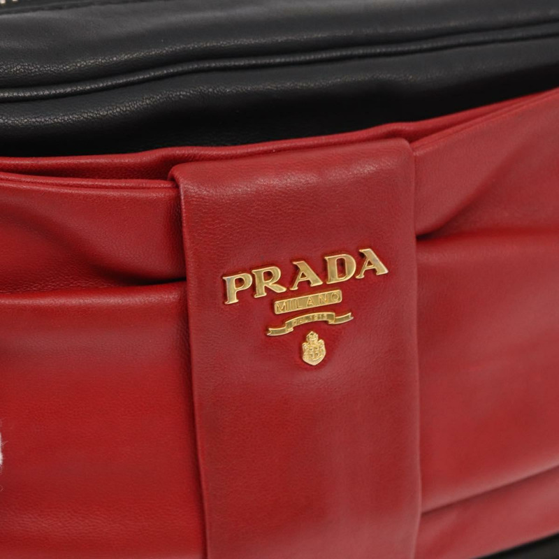 【日本直送】PRADA 黑色金色皮革肩背包，正品 161530V-18