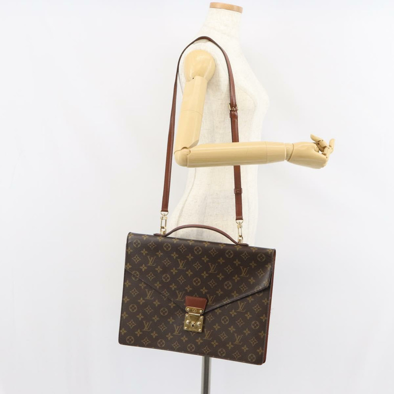 【日本直送】路易威登 Monogram Porte Documents Bandouliere 手袋 M53338 LV Auth ep12567-26