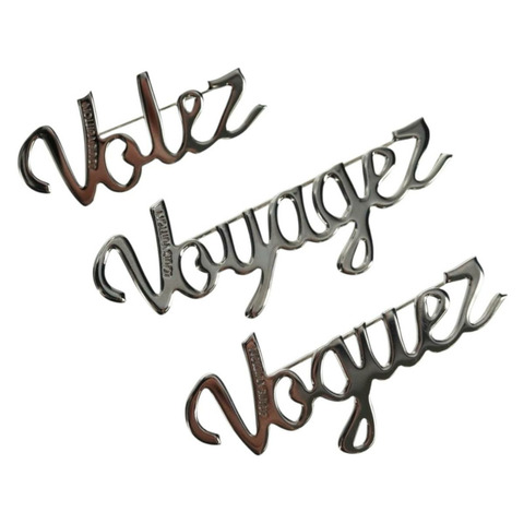 路易威登 VolezVoguezVoyagez 胸針，金屬銀色 M62507，LV 正品 162715M