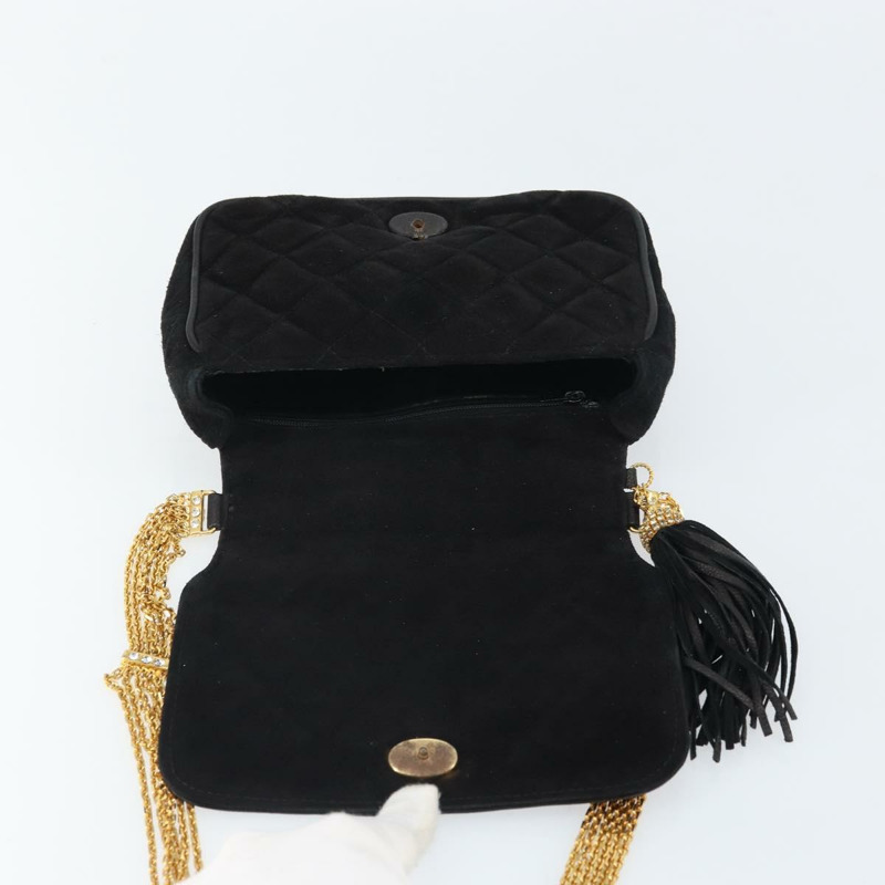 【日本直送】香奈兒 Matelasse 鏈條肩背包 麂皮 黑色 金色 CC 標誌 正品 BA9390-17