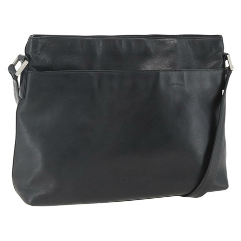 香奈兒黑色銀色雙C標誌皮革單背包 正品 BA9339