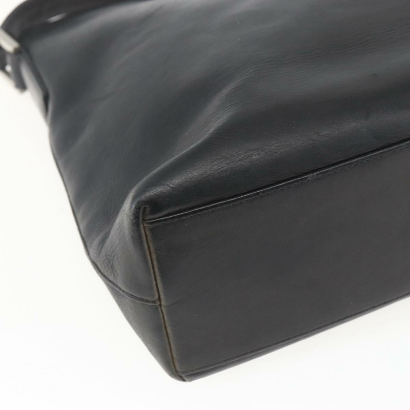 【日本直送】香奈兒黑色銀色雙C標誌皮革單背包 正品 BA9339-15