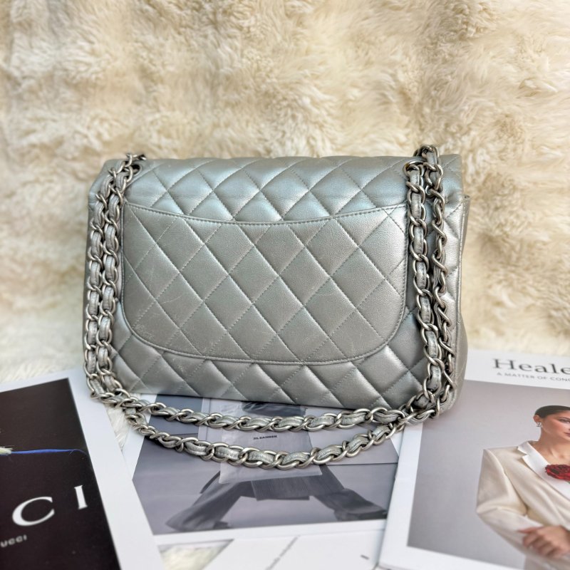 Chanel CLASSIC FLAP 雙蓋 銀色 菱格紋 牛皮 大號Jumbo 做舊銀扣-1