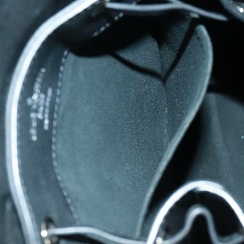 【日本直送】路易威登小牛皮旋扣 Rock Me 雙肩包 黑色 M41815 正品 ka1317-24