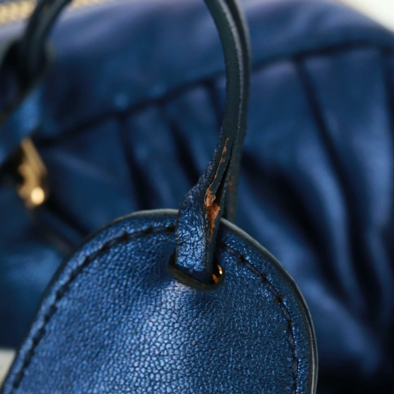 【日本直送】Miu Miu Matelasse 手提包 皮革 2way Blue Gold Auth 159908SAV-8