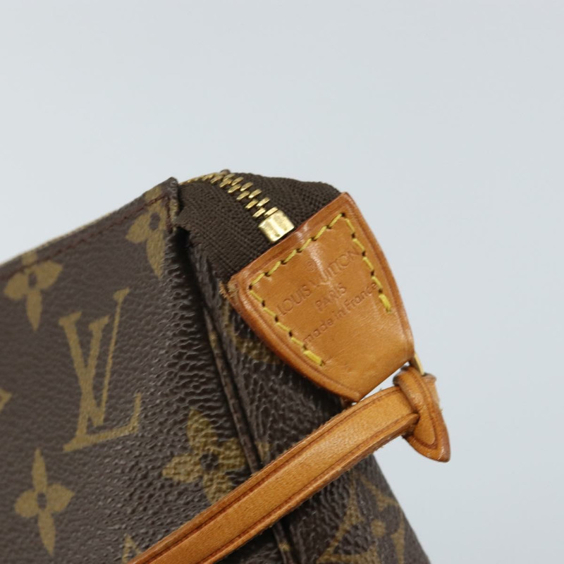 【日本直送】路易威登 Monogram 手拿包配件袋 M51980 LV 正品 mr1737-9