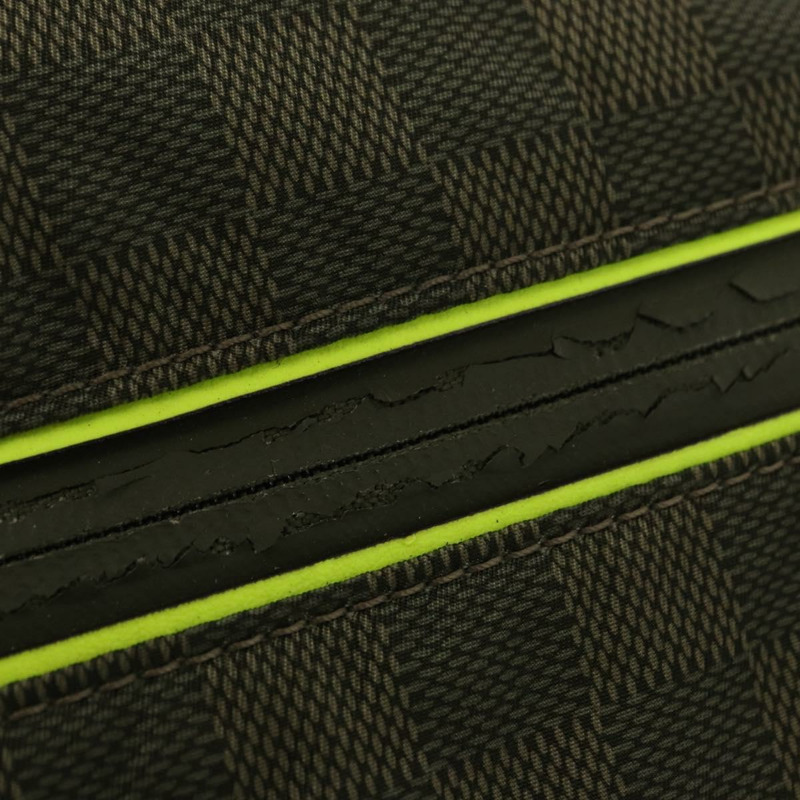 【日本直送】路易威登 Damier Challenge 尼龍斜背包 卡其色 N41239 正品 mr1791-19