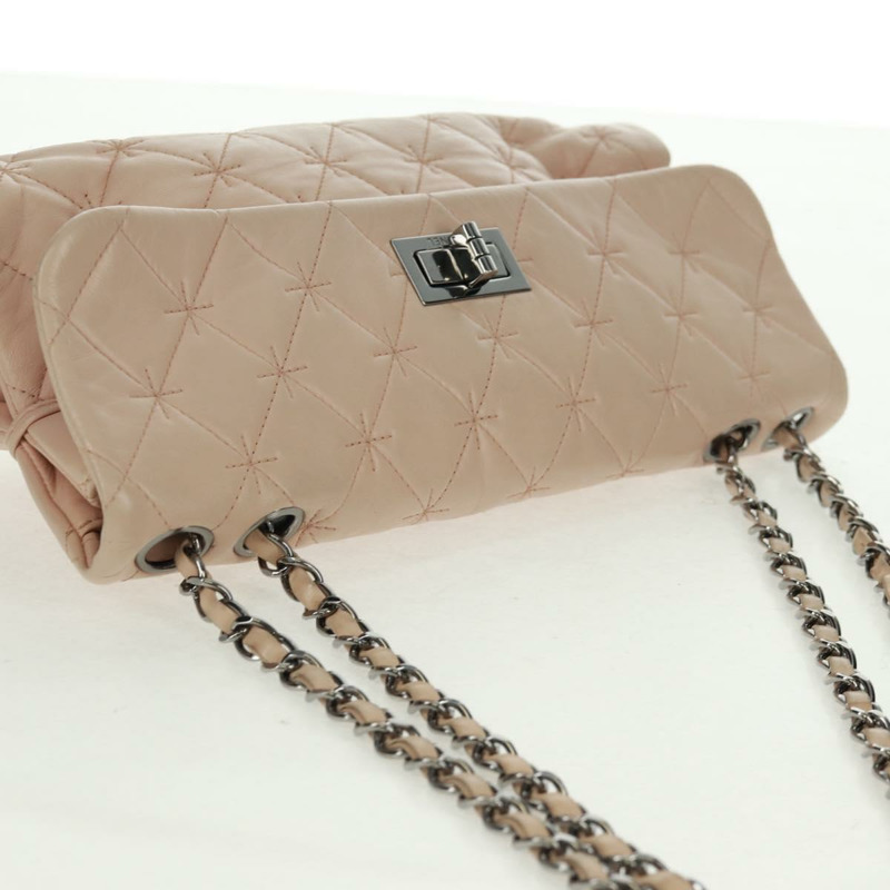 【日本直送】香奈兒 Chain Matelasse 2.55 單肩包，羊皮材質，粉紅色，銀色雙C標誌，正品編號 161670V-5
