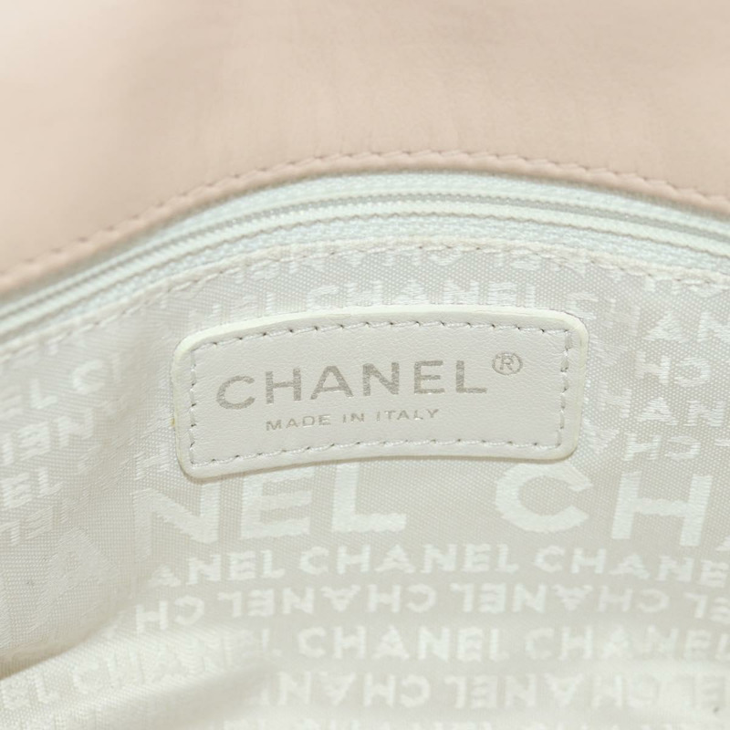 【日本直送】香奈兒 Chain Matelasse 2.55 單肩包，羊皮材質，粉紅色，銀色雙C標誌，正品編號 161670V-22