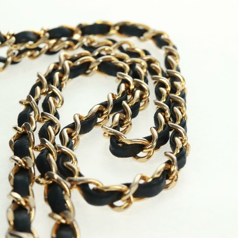 【日本直送】香奈兒 (CHANEL) 絎縫鏈條單肩包，羊皮材質，黑色，金色雙C標誌，正品編號 157555SAV-7