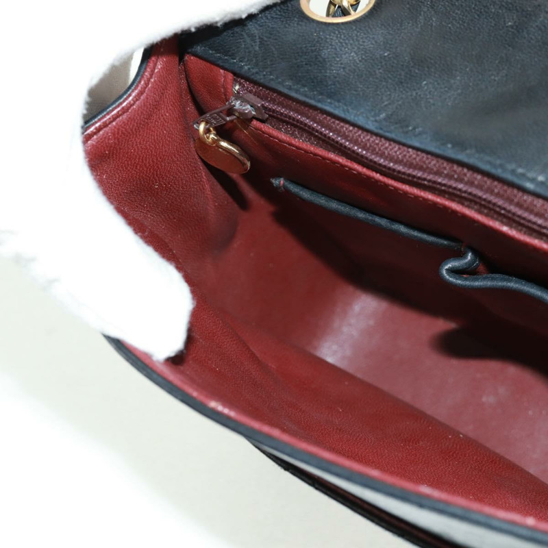 【日本直送】香奈兒 (CHANEL) 絎縫鏈條單肩包，羊皮材質，黑色，金色雙C標誌，正品編號 157555SAV-22