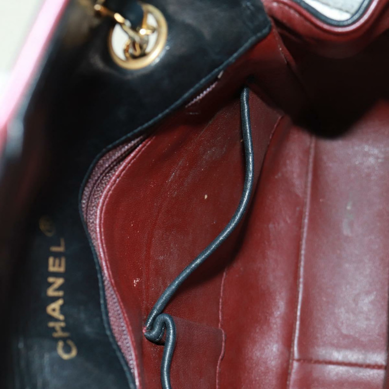 【日本直送】香奈兒 (CHANEL) 絎縫鏈條單肩包，羊皮材質，黑色，金色雙C標誌，正品編號 157555SAV-25