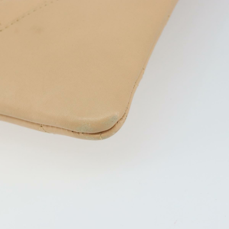 【日本直送】香奈兒 Cambon 系列絎縫肩背包，米色皮革，銀色雙C標誌，貨號 163611A-8