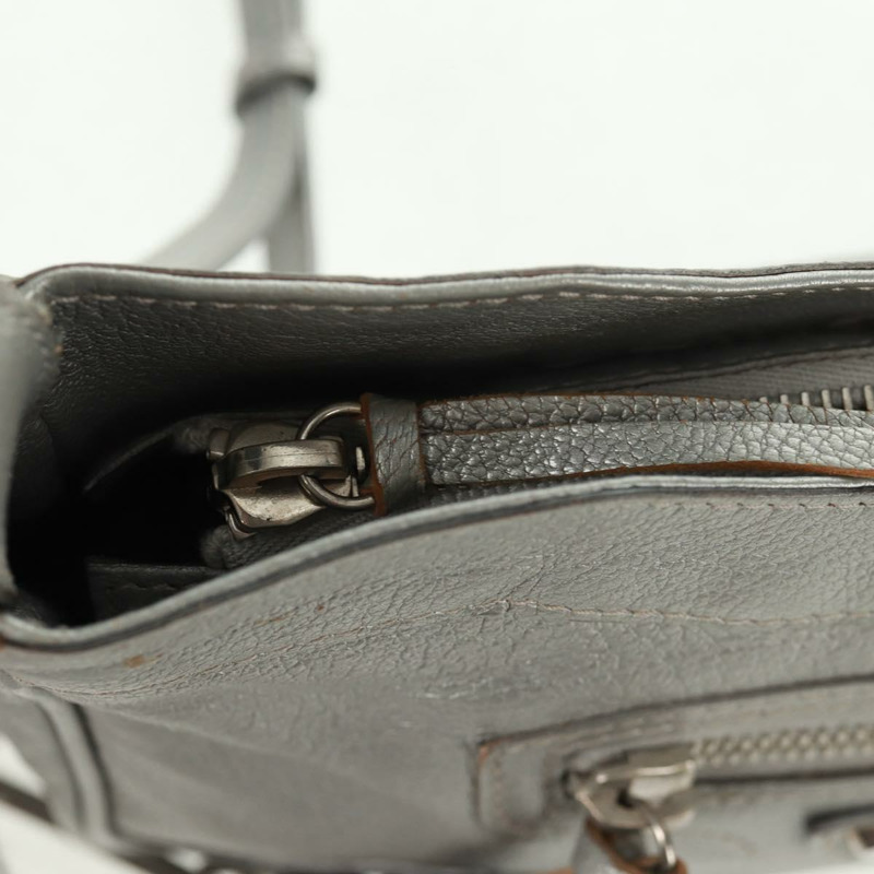 【日本直送】BALENCIAGA The Hip 單肩包 皮革 銀色 242803 正品 163625V-18