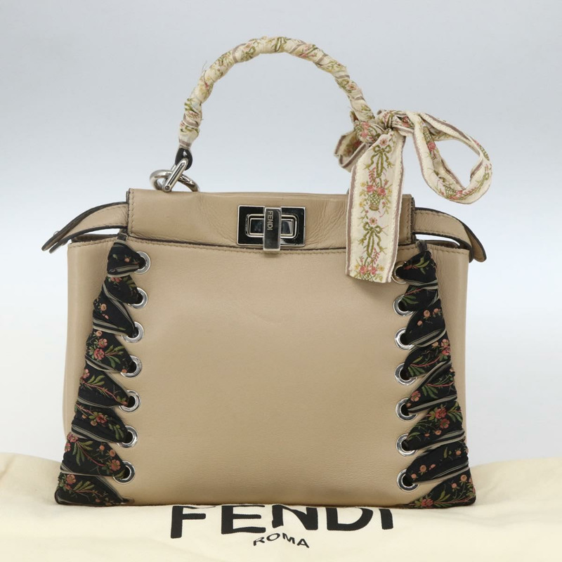 【日本直送】FENDI 迷你 Peek A Boo 手提包 皮革 兩用 米色 銀色 正品 ka1516M-11
