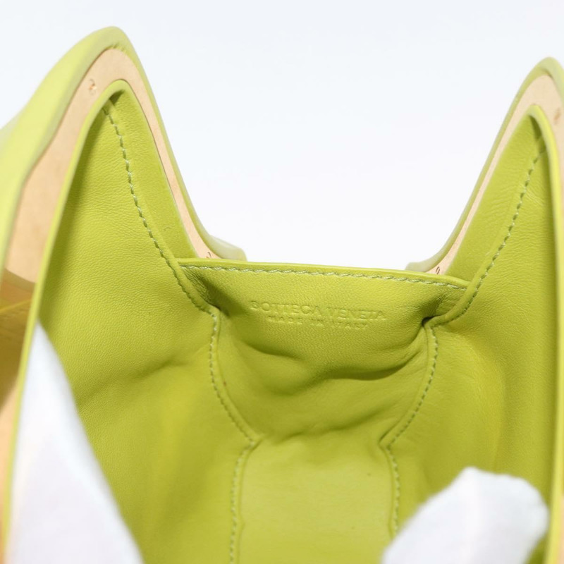 【日本直送】BOTTEGA VENETA 手拿包 皮革 綠色 正品 ka1582M-9