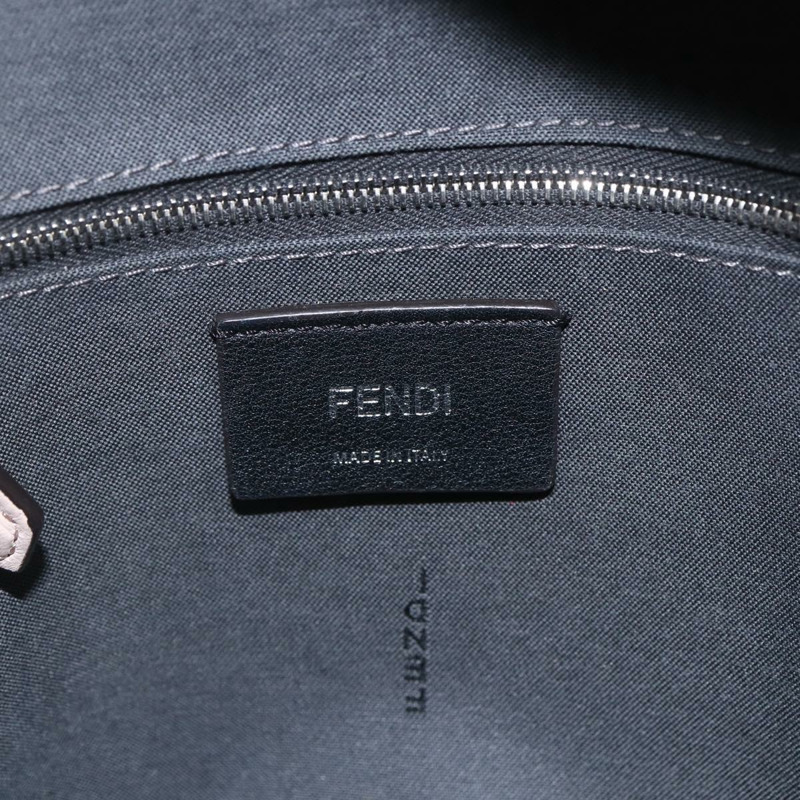 【日本直送】FENDI By The Way 雙肩包，皮革，米色/銀色，正品 ka1520M-20
