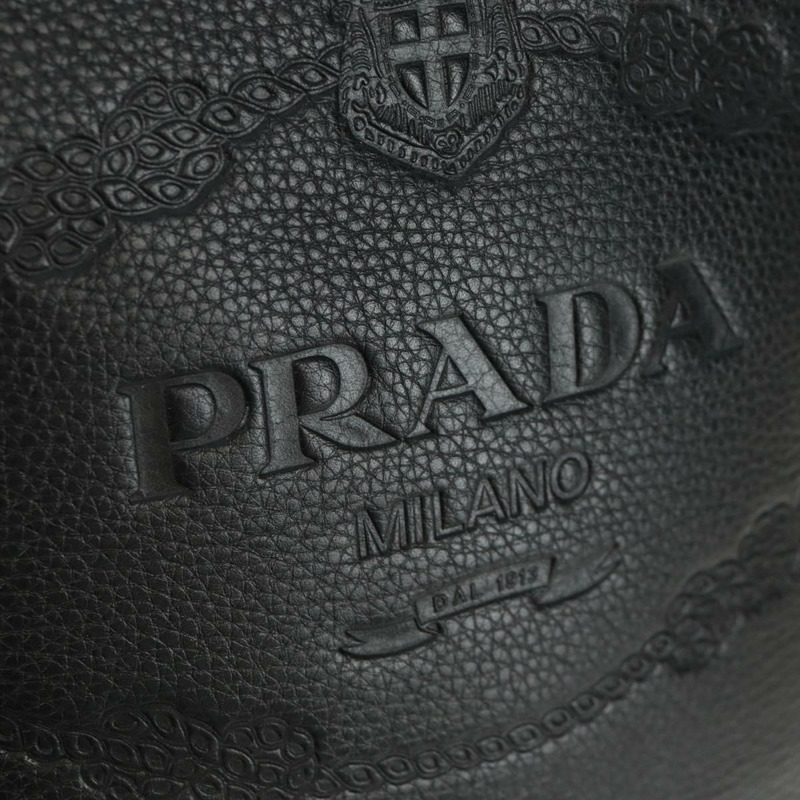 【日本直送】PRADA 黑色金色皮革肩背包，正品編號 154258SAM-17